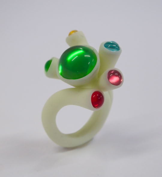 Bijoux en résine, verre de bohème