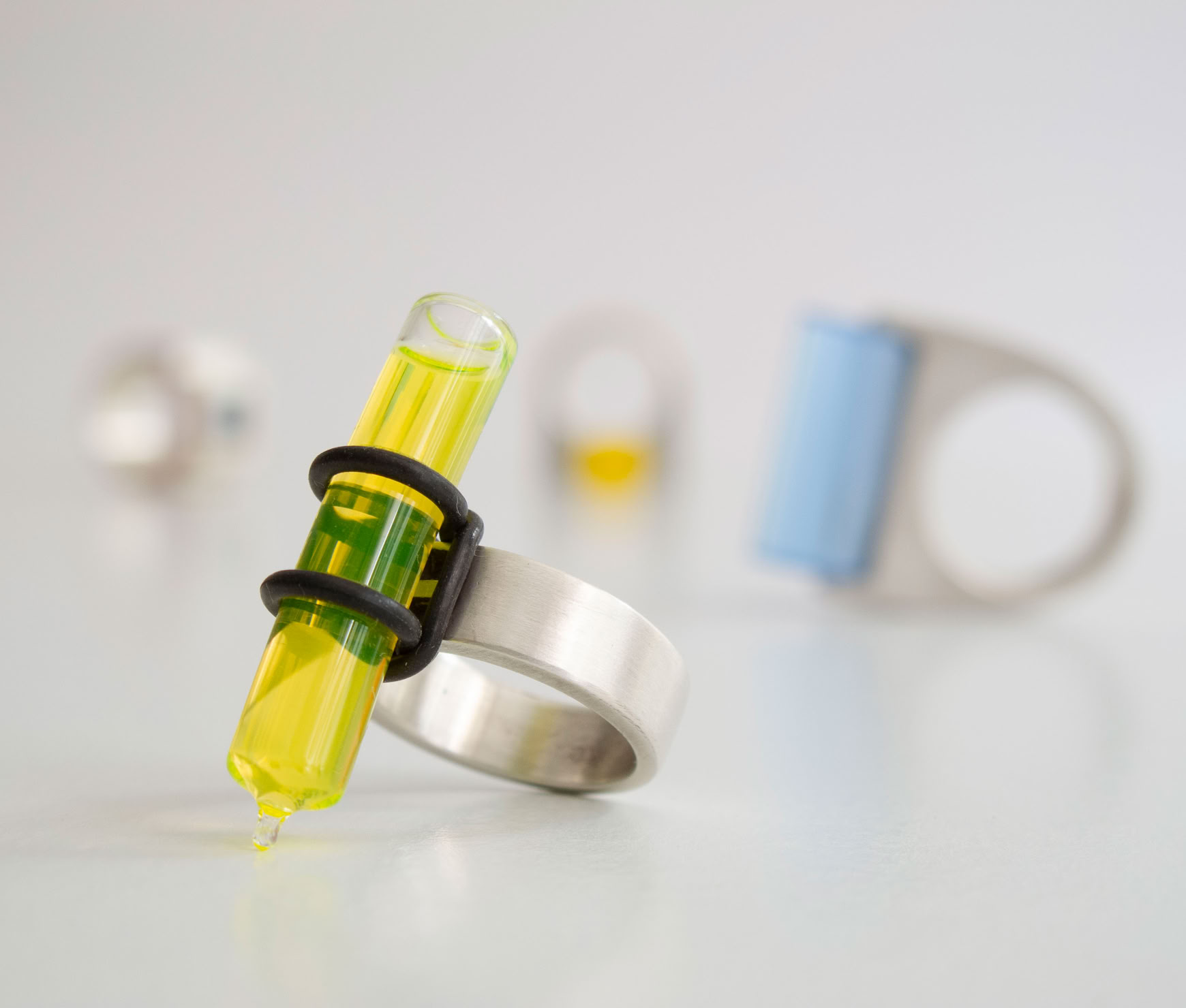 Bague argent, verre acrylique, verre de bohème
